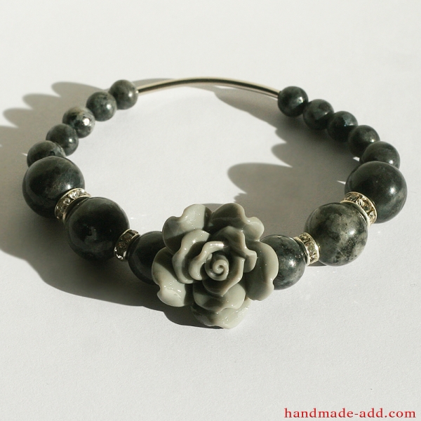 Friendship Bracelet Gray Rose Labradorite Friendship Bracelet Gray Rose Labradorite