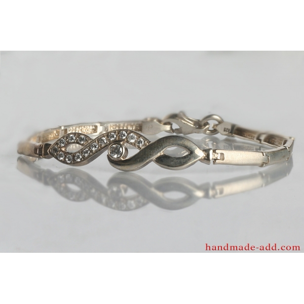 Infinity bridal bracelet  clear color round shape stones. Sterling silver bridal bracelet wit CZ.