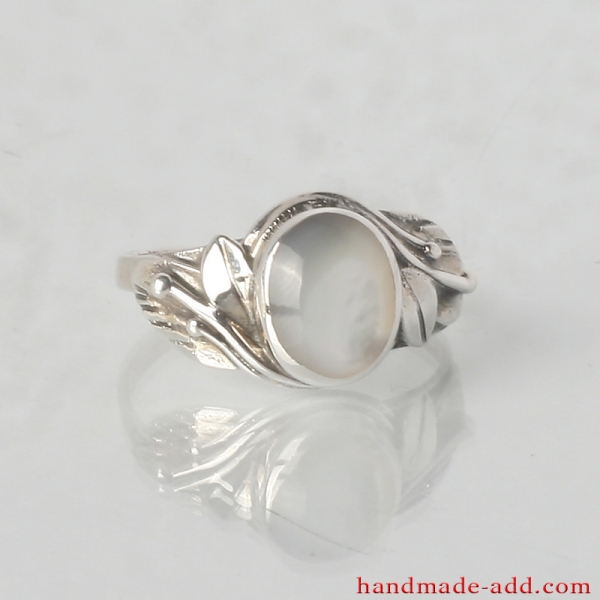 Sterling Silver Ring with Genuine Mother-of-pearl 
